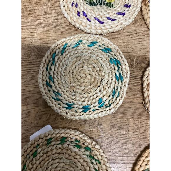 Set Of 8 Floral Woven Hot Plates/Trivets - 7”D - Picture 12 of 14